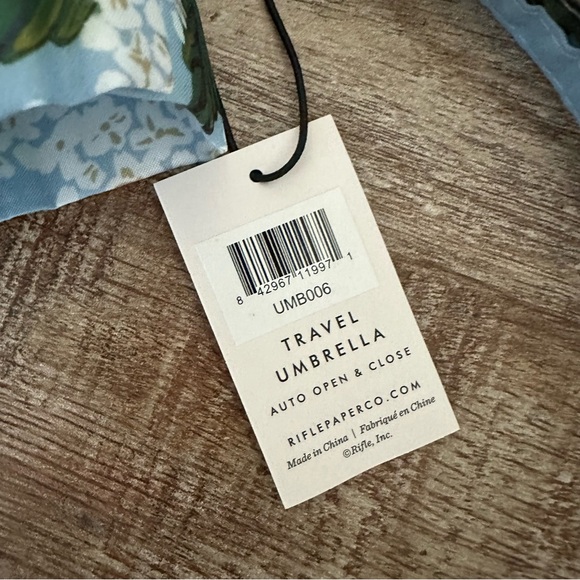 RIFLE PAPER CO. Umbrella, Printed in Full Color, Hydrangea - Picture 10 of 13